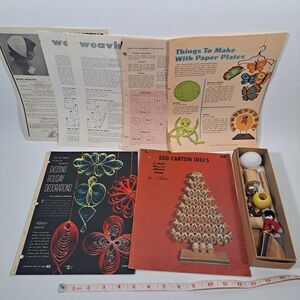 Vtg Christmas Craft Instruction Booklet Clipping Supplies Lot Egg Carton 60s